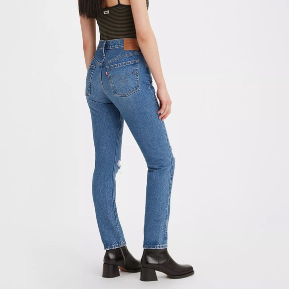 LEVI’S 501 SKINNY MEDIUM WASH DISTRESSED JEANS - Picture 16 of 16